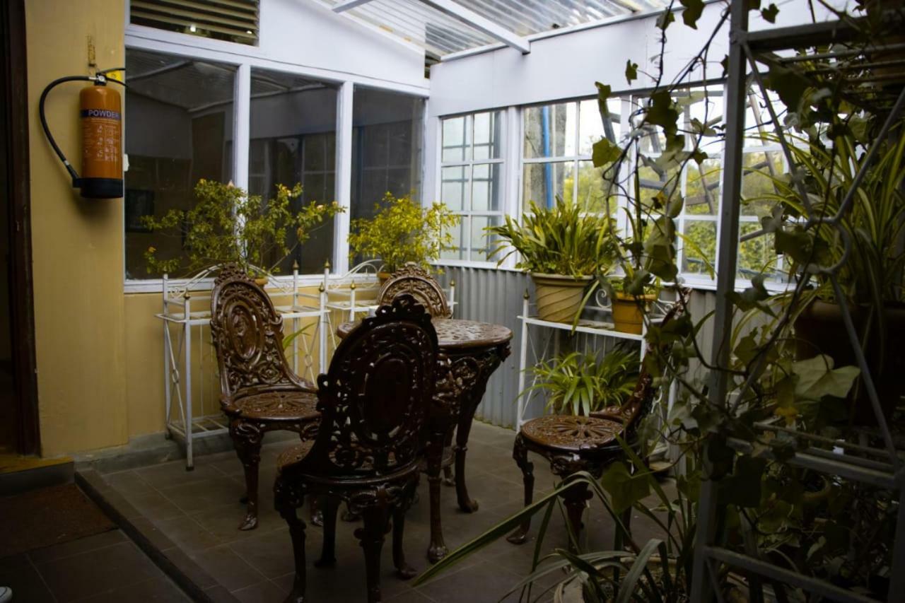 Travellers' Inn Darjeeling (West Bengal) Esterno foto